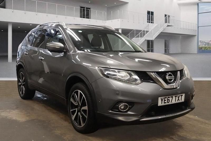 Gunmetal grey Used 2017 Nissan X-Trail Tekna SUV | £9,275 (Fair price) - Image 1/1