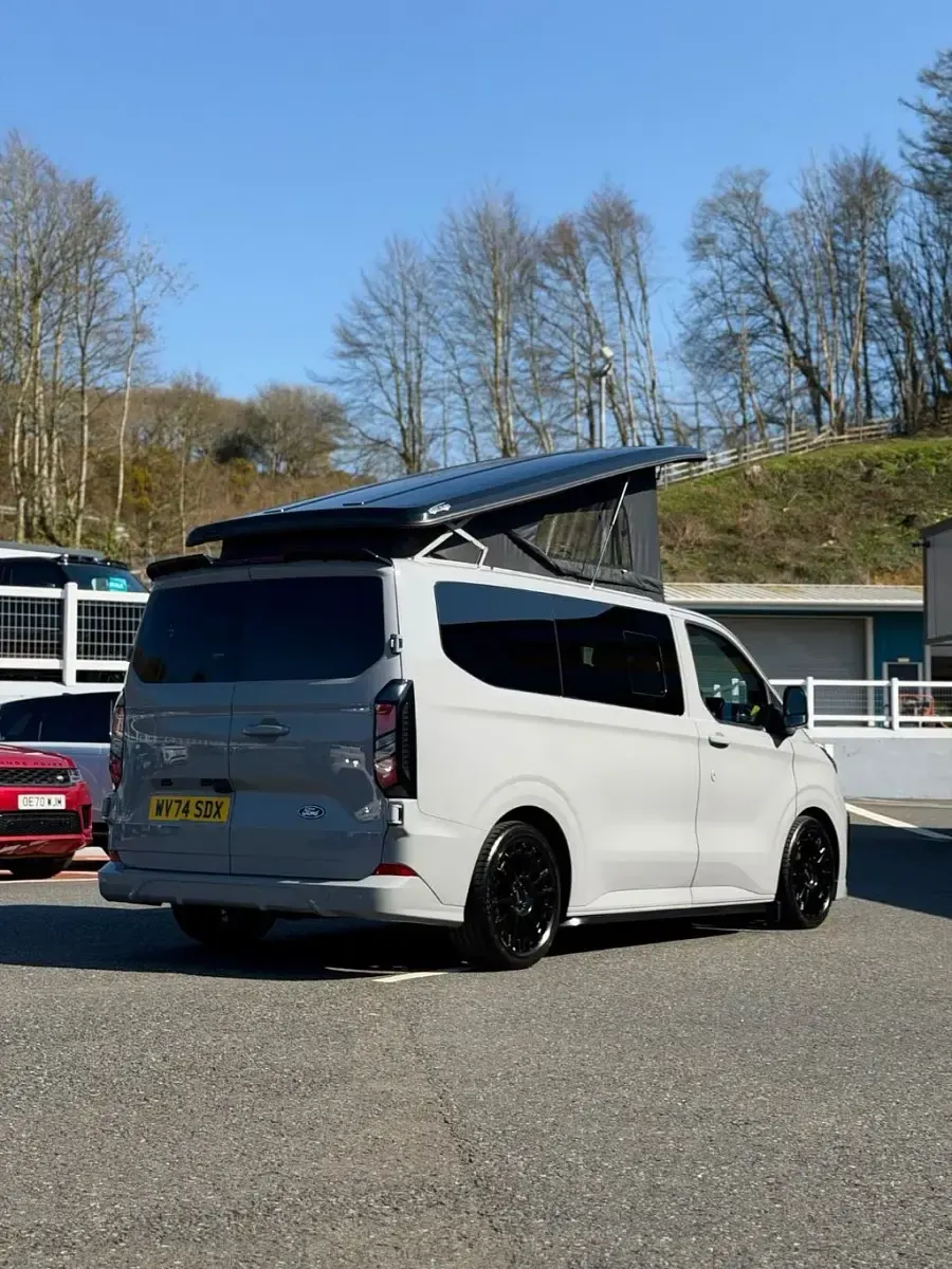 Used Ford Transit Custom Limited 136 HP (100 kW) 2024 Grey Van