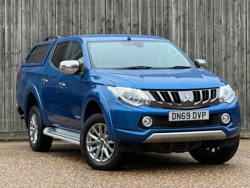 Blue Used 2019 Mitsubishi L200 Warrior Pickup | £17,990 (Fair price) - Image 1/3
