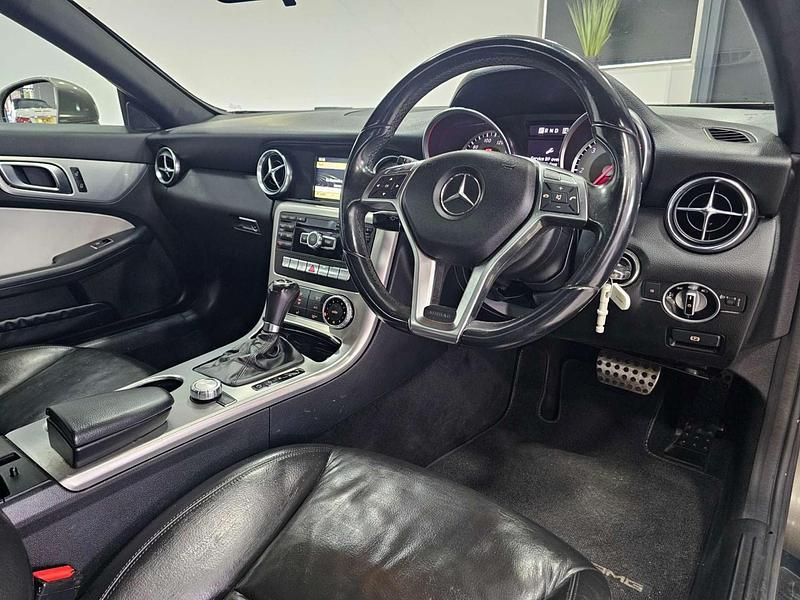 Used Mercedes SLK250 204 HP (150 kW) 2012 Grey Cabriolet