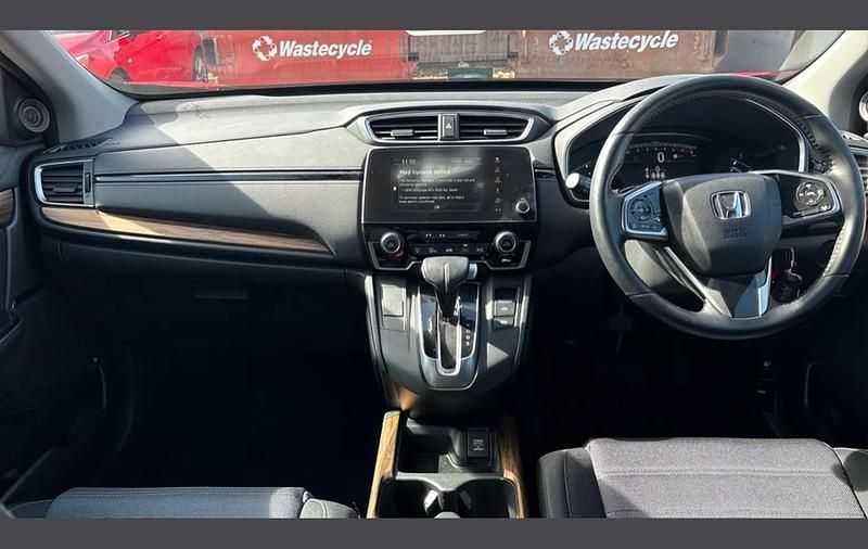 Used Honda CR-V SE 193 HP (141 kW) 2019 Red SUV