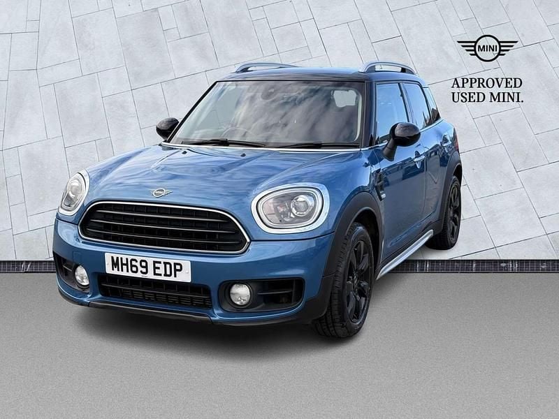 Used Mini Cooper Countryman Classic 134 HP (98 kW) 2019 Blue SUV