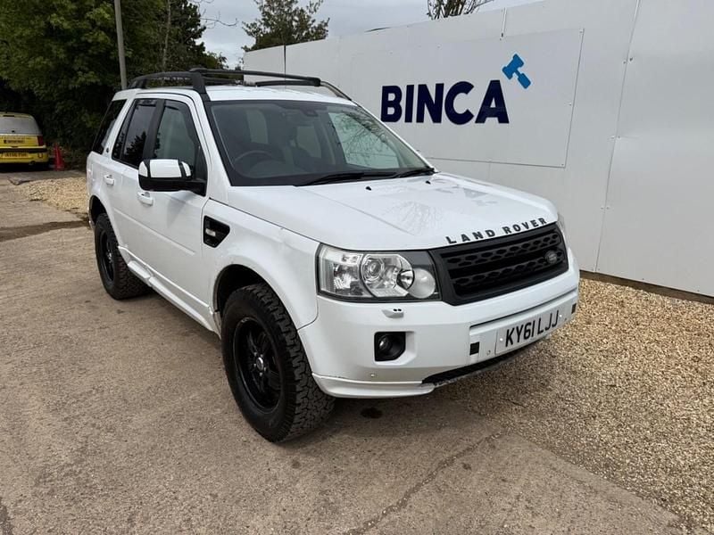 White Used 2011 Land Rover Freelander 2 SUV | £2,430 (Good price) - Image 1/4