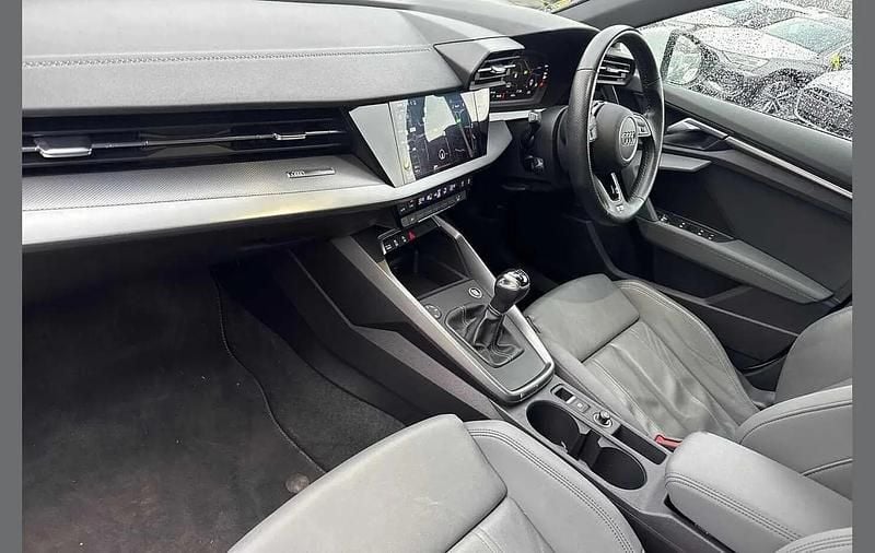 Used Audi A3 S-Line 147 HP (108 kW) 2020 White Hatchback