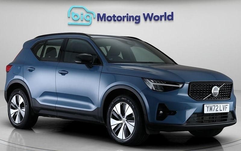 Used Volvo XC40 Plus 211 HP (155 kW) 2023 Blue SUV