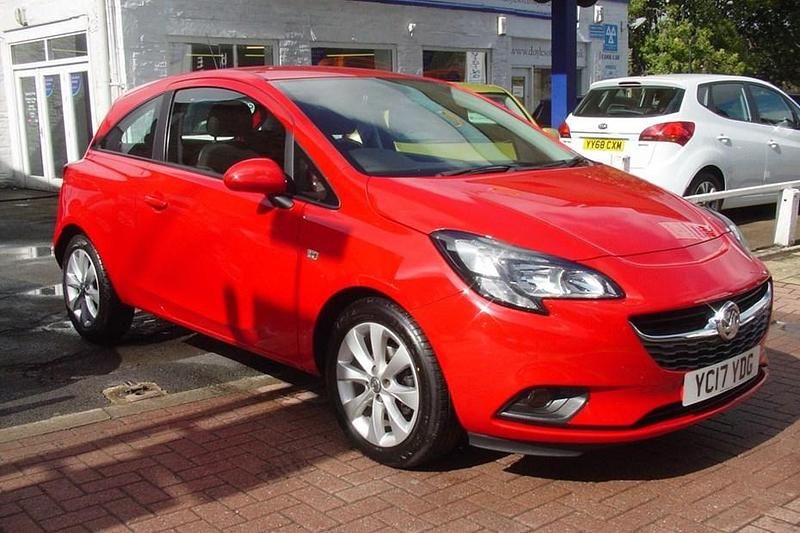 Used Vauxhall Corsa 75 HP (55 kW) 2017 Red Hatchback