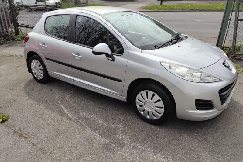 Silver Used 2010 Peugeot 207 S Hatchback | £2,395 (Fair price) - Image 1/1