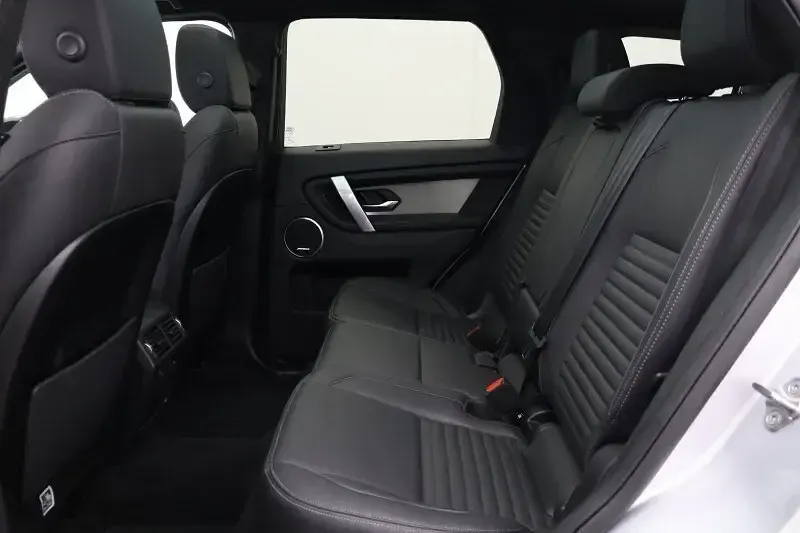 Used Land Rover Discovery Sport HSE Dynamic 204 HP (150 kW) 2025 Silver SUV