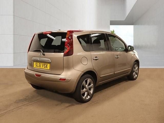 Used Nissan Note N-TEC 88 HP (64 kW) 2011 Beige Hatchback
