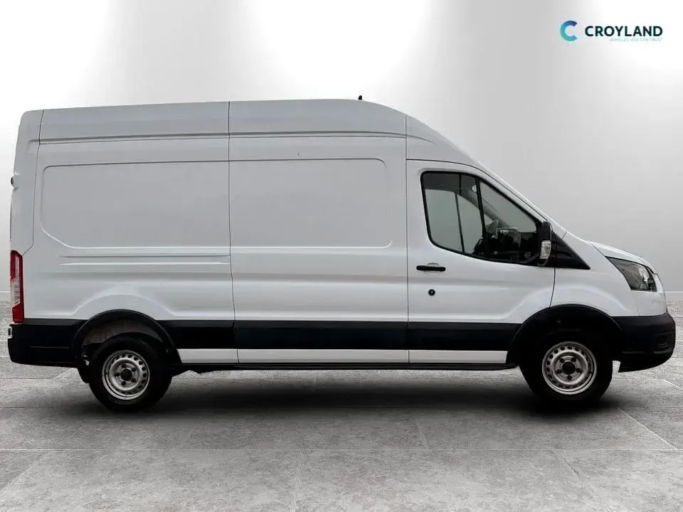 Used Ford Transit S 130 HP (95 kW) 2021 White Van