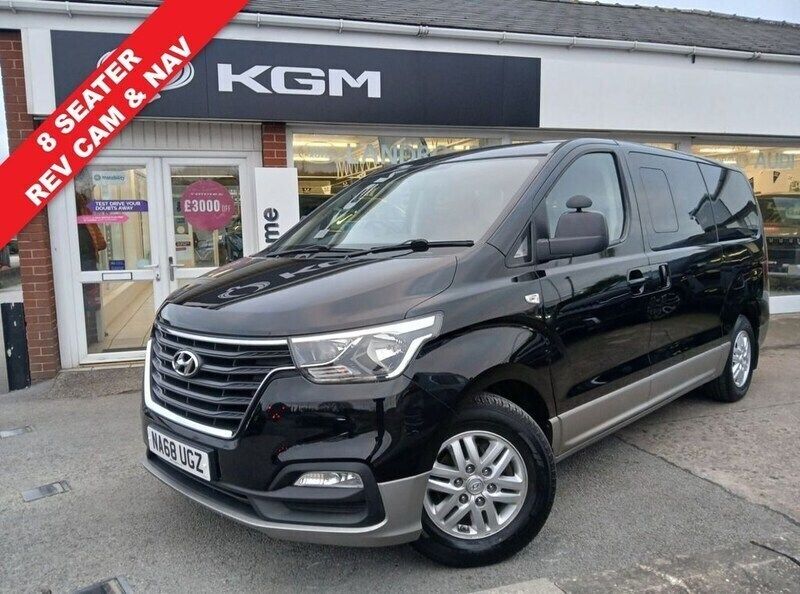 Black Used 2018 Hyundai I800 SE MPV | £15,999 (A bit pricey) - Image 1/4