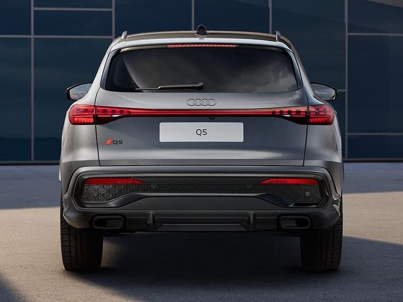 New Audi Q5 2026 Grey SUV