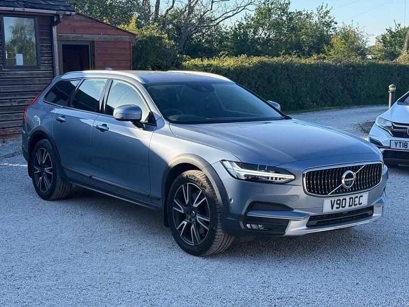 Usado Volvo V90 CC Pro 2017 Azul Carrinha