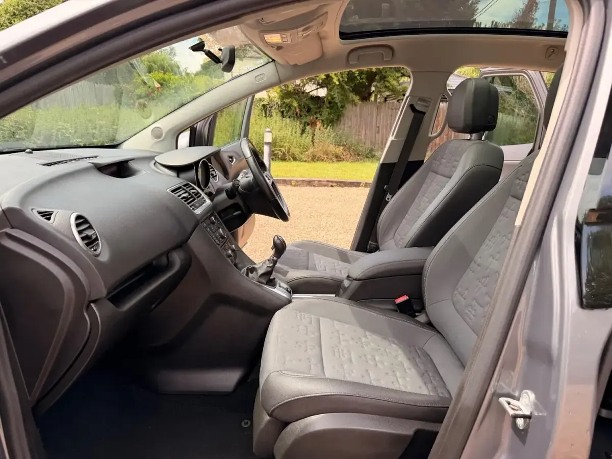 Used Vauxhall Meriva 2015 Grey MPV