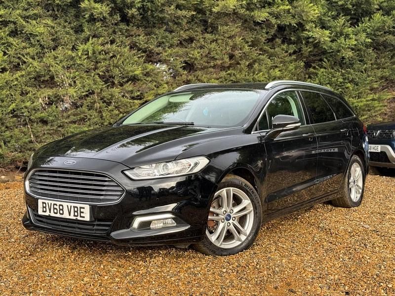 Used Ford Mondeo Zetec 150 HP (110 kW) 2018 Black Estate