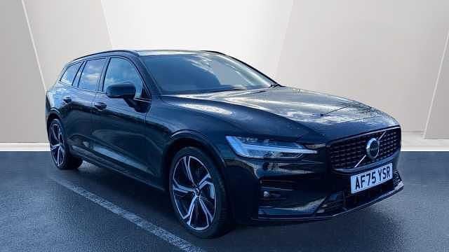 New Volvo V60 Plus 197 HP (144 kW) 2025 Black Estate