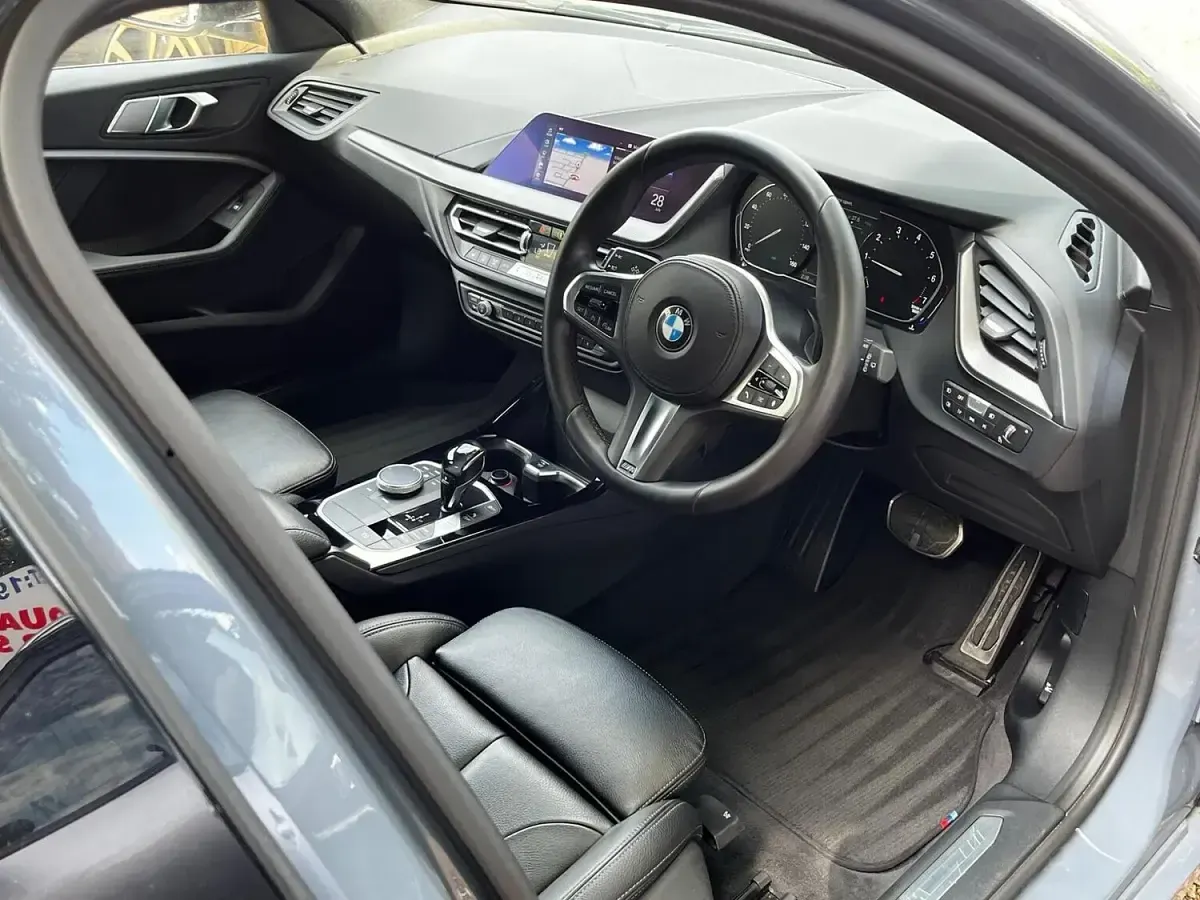 Used BMW 118 M Sport 140 HP (102 kW) 2020 Grey Hatchback