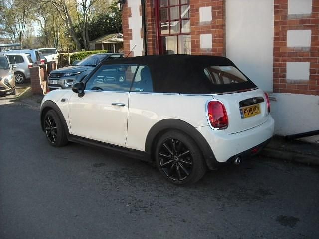 Used Mini Cooper Cabriolet 136 HP (100 kW) 2018 White Cabriolet