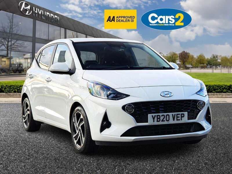White Used 2020 Hyundai i10 Premium Hatchback | £12,490 (Expensive) - Image 1/4