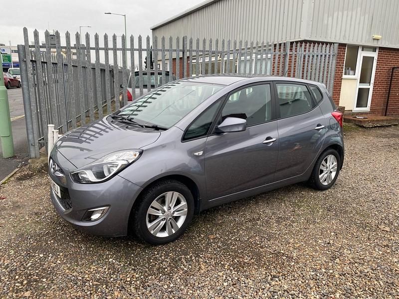 Grey Used 2015 Hyundai ix20 Active Hatchback | £6,995 (Fair price) - Image 1/4