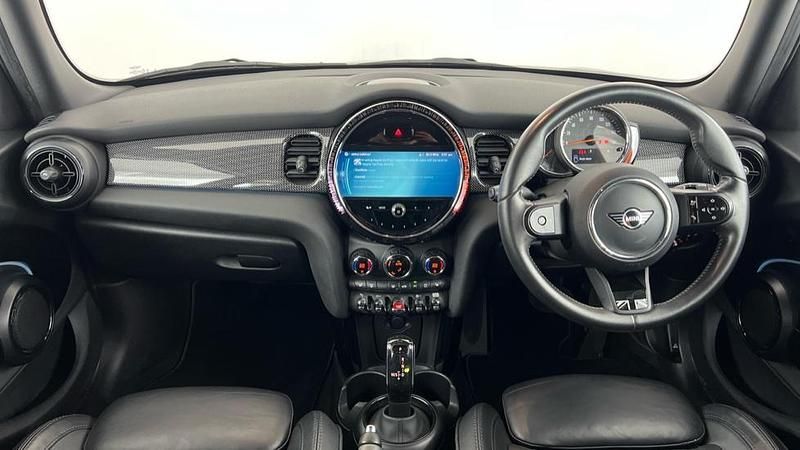 Used Mini Cooper Exclusive 134 HP (98 kW) 2022 Black Hatchback