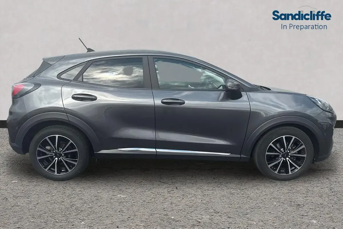 Used Ford Puma Titanium 125 HP (91 kW) 2023 Grey SUV