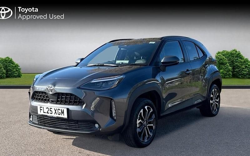 Used Toyota Yaris Hybrid Design 116 HP (85 kW) 2026 Estate