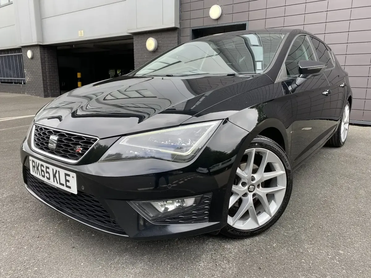 Used Seat Leon FR 150 HP (110 kW) 2015 Black Hatchback