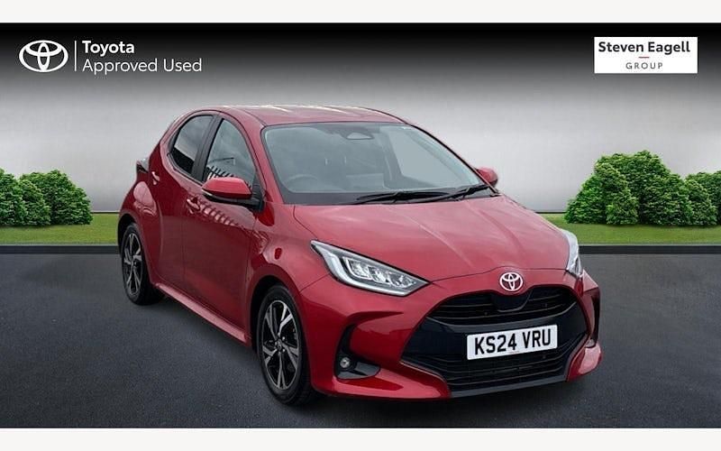 Used Toyota Yaris Hybrid Design 116 HP (85 kW) 2026 Hatchback