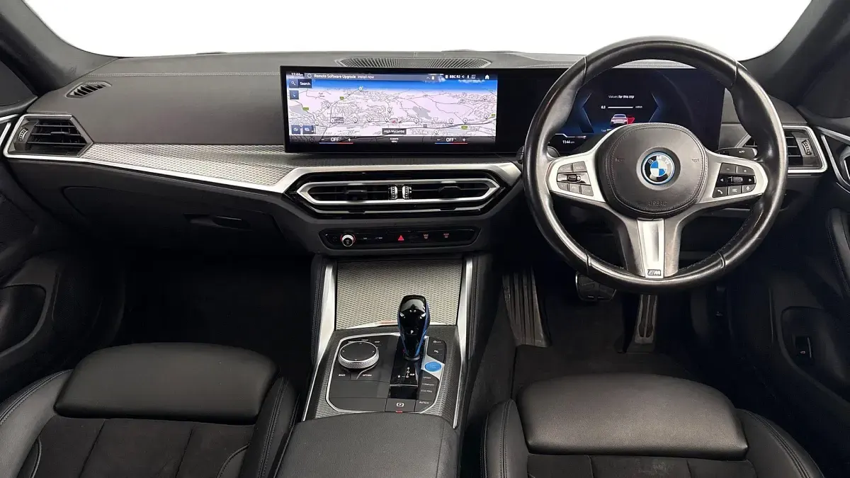 Used BMW i4 M Sport 246 kW (335 HP) 2022 White Sedan