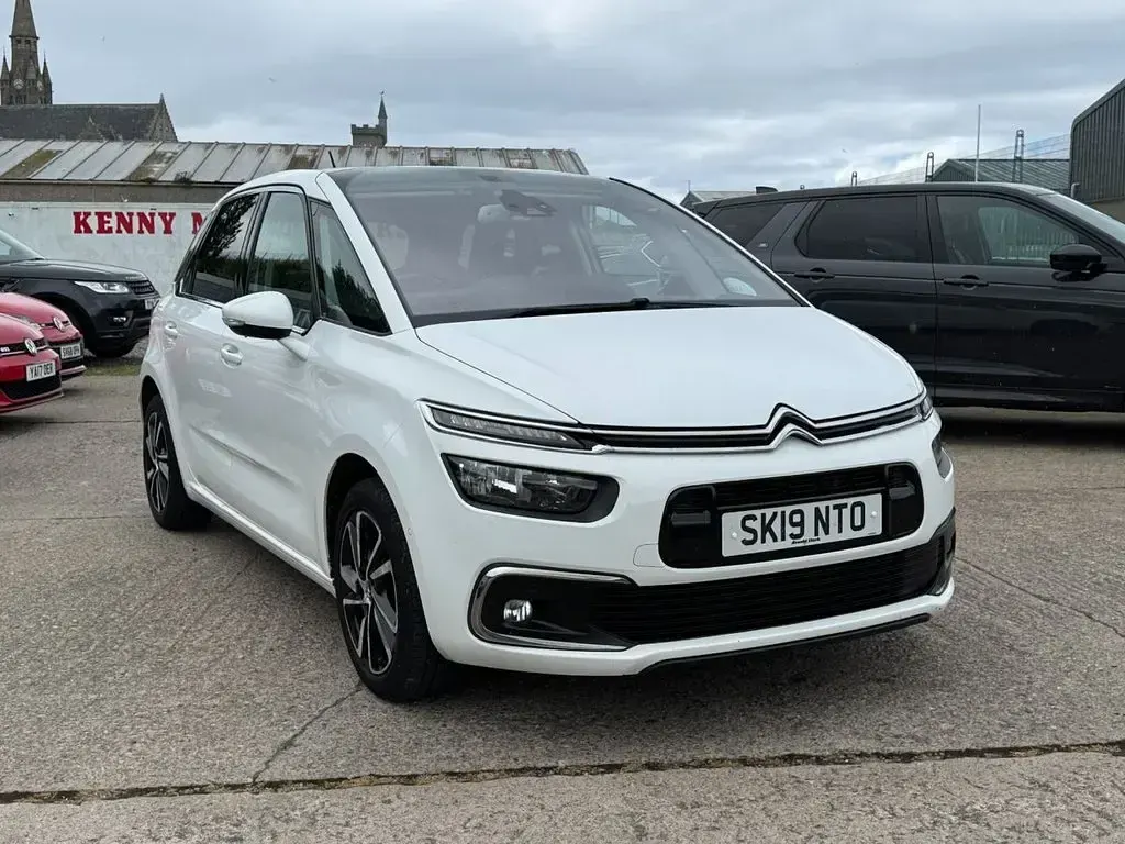Used Citroën C4 Flair 130 HP (95 kW) 2019 White MPV