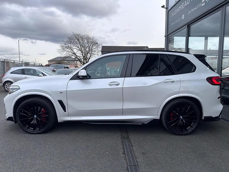 Begagnad BMW X5 M Sport 2022 Vit SUV