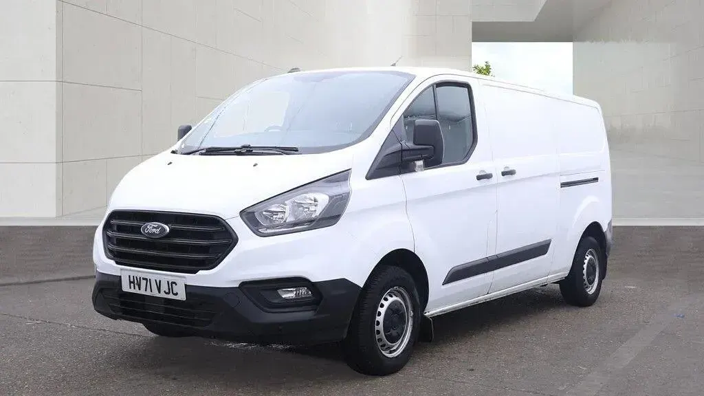 Used Ford Transit Custom S 130 HP (95 kW) 2021 White Van