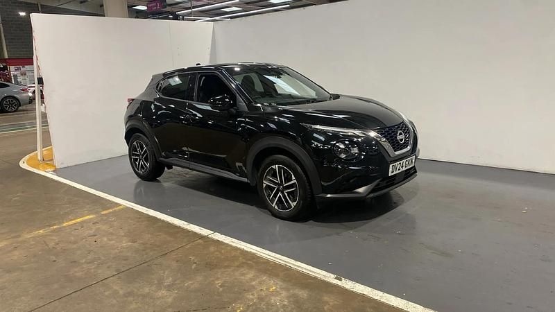 Black Used 2024 Nissan Juke N-Connecta SUV | £16,298 (Fair price) - Image 1/4