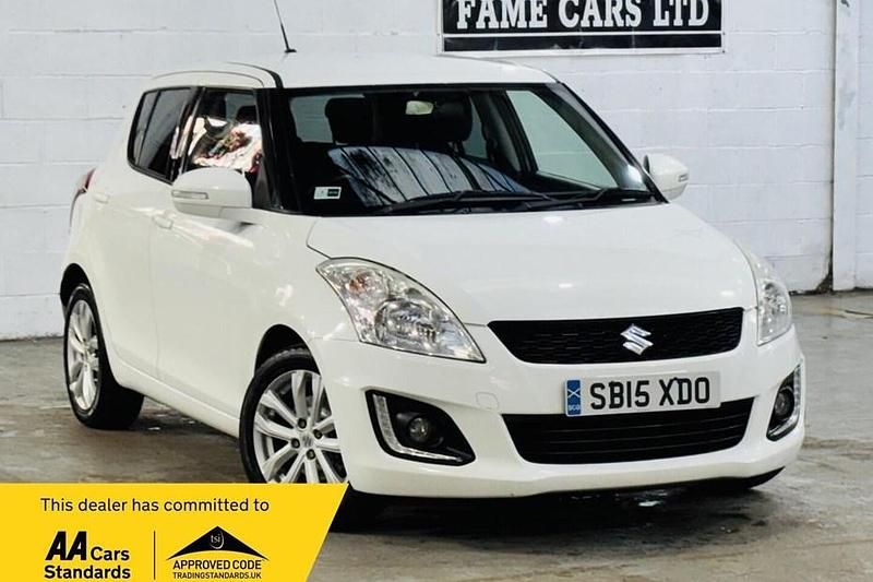 Used Suzuki Swift SZ4 94 HP (69 kW) 2015 White Hatchback
