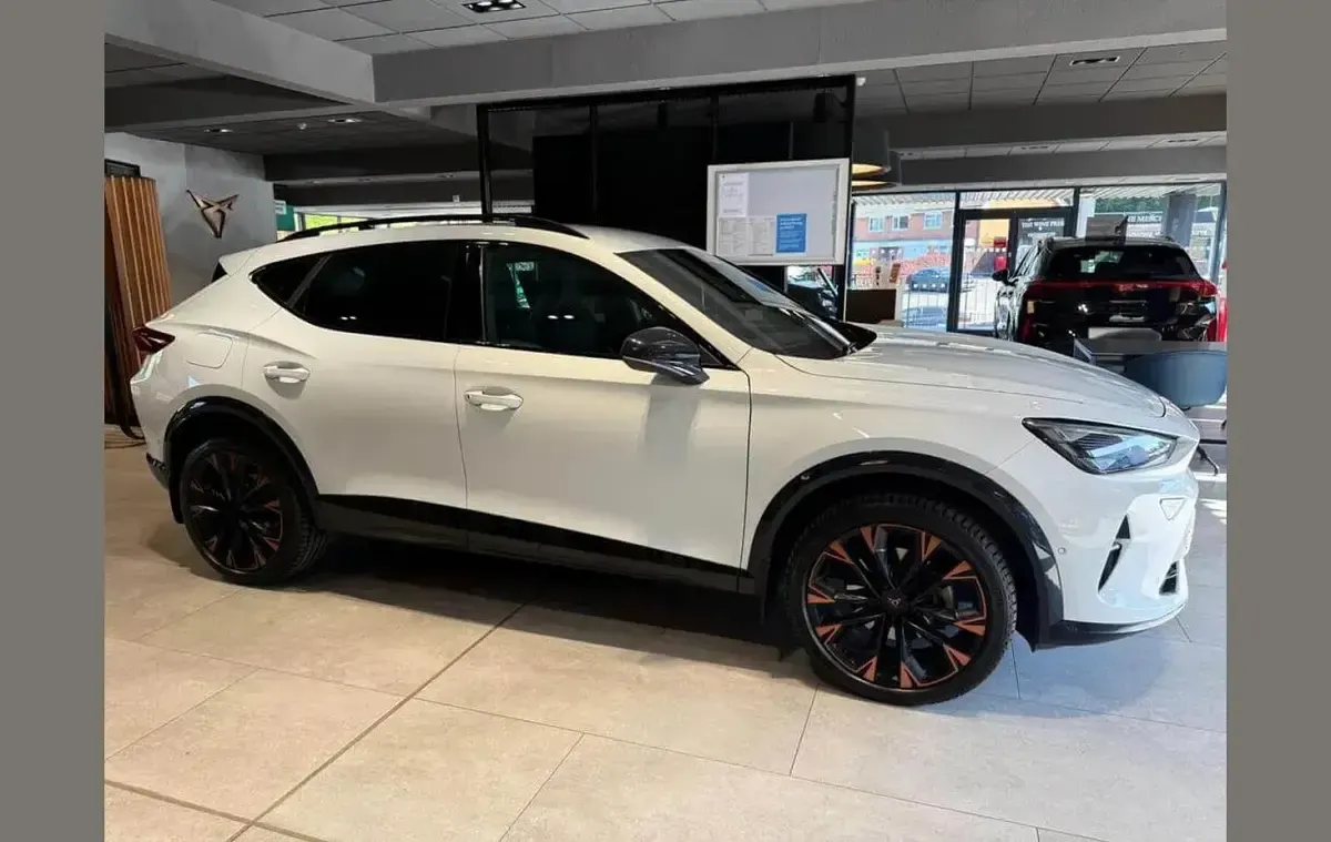 Used Cupra Formentor 147 HP (108 kW) 2025 White SUV