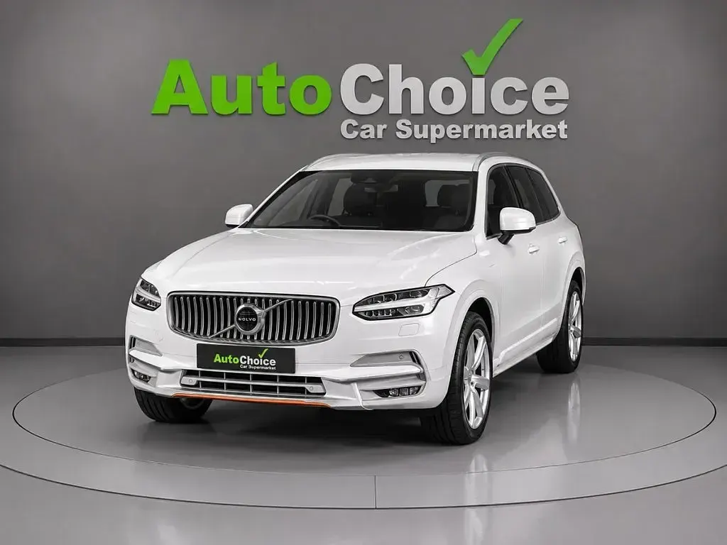 Used Volvo V90 CC 2018 White Estate