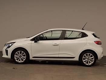 Used Renault Clio V Evolution 143 HP (105 kW) 2025 White Hatchback