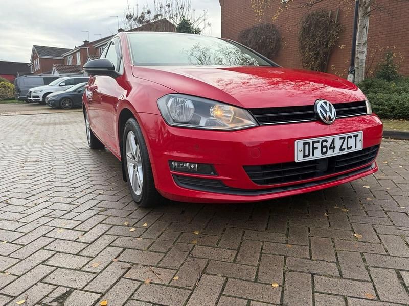 Used VW Golf VII Match 150 HP (110 kW) 2015 Red Hatchback