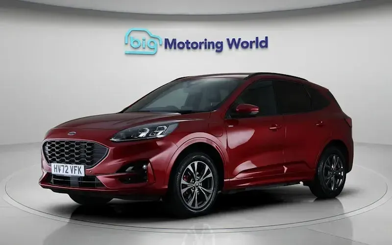 Used Ford Kuga ST-Line 225 HP (165 kW) 2022 Red SUV