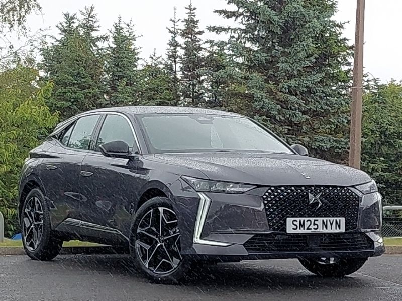 Special metallic night flight New 2025 DS Automobiles DS4 Hatchback | £26,998 (Fair price) - Image 1/4