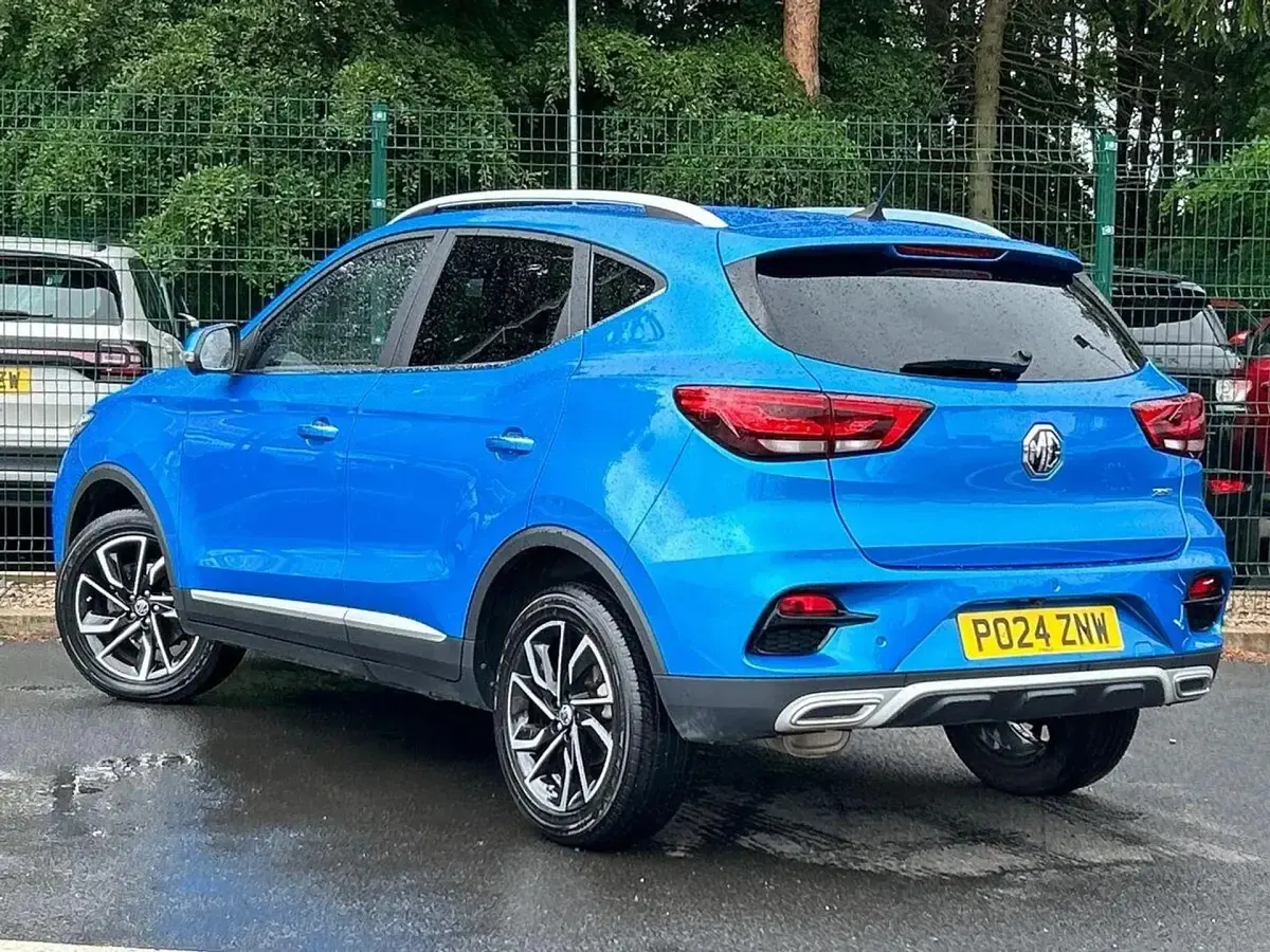 Used MG ZS Exclusive 106 HP (77 kW) 2024 Blue SUV