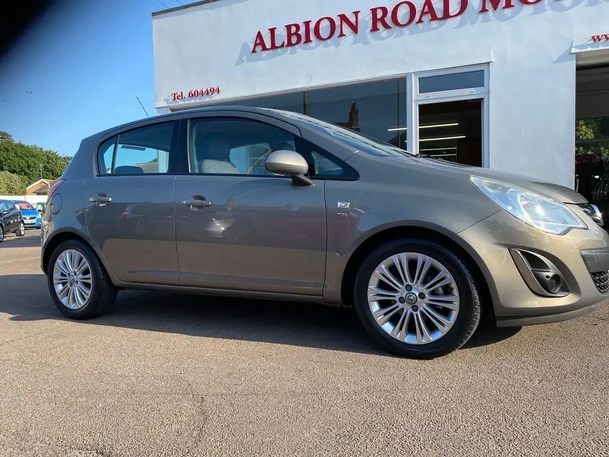 Used Vauxhall Corsa 2012 Brown Hatchback