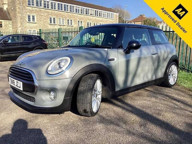 Used Mini Cooper Hatch 136 HP (100 kW) 2018 Grey Hatchback