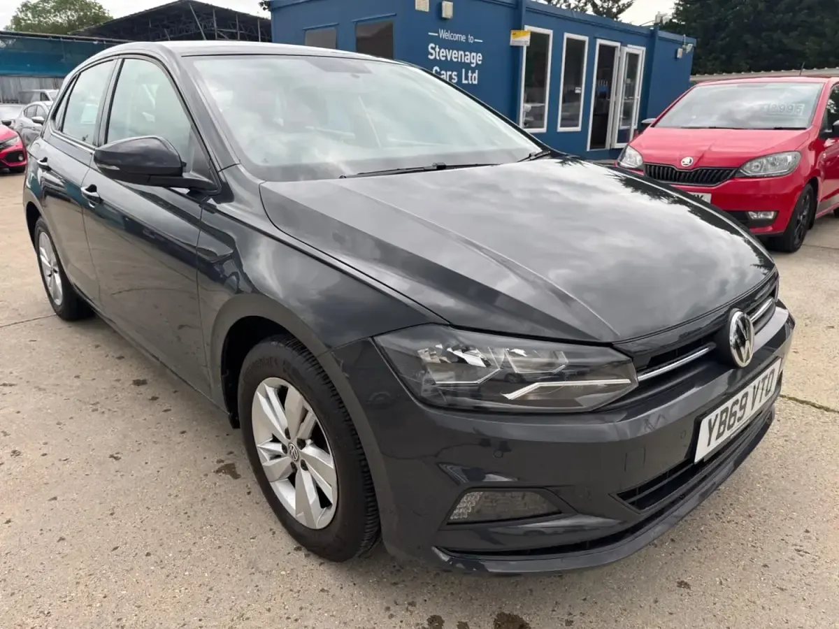 Used VW Polo SE 80 HP (58 kW) 2020 Grey Hatchback