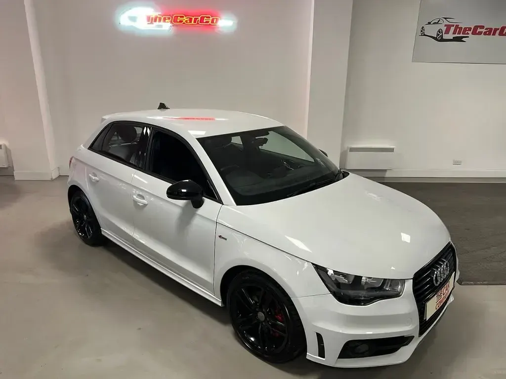 Used Audi A1 Sportback S-Line 122 HP (89 kW) 2014 White Hatchback