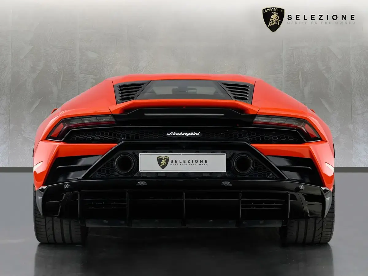 Used Lamborghini Huracán 2019 Orange Coupe