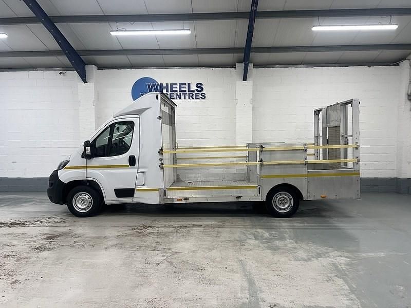 Used Peugeot Boxer S 2022 White Van