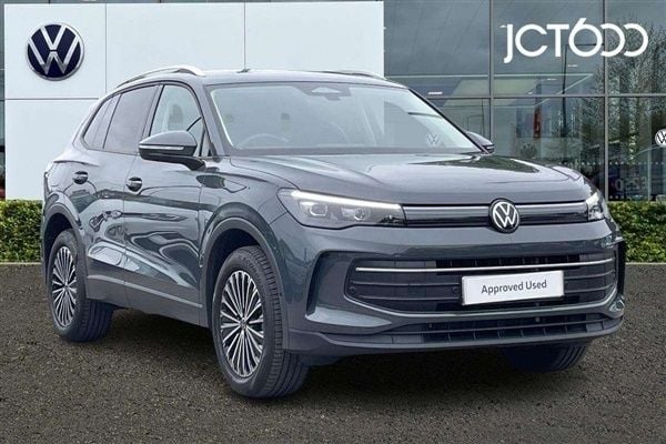 Grey Used 2024 VW Tiguan Match SUV | £31,849 (Fair price) - Image 1/4
