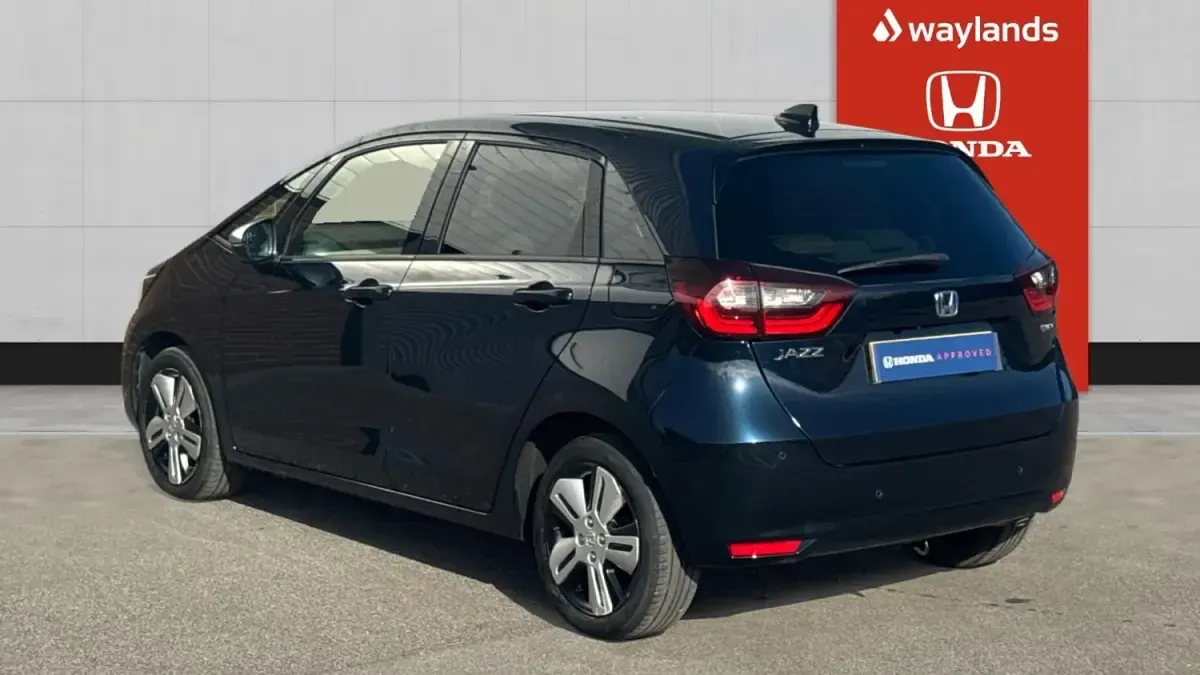 Używany Honda Jazz Hybrid 109 KM (80 kW) 2021 Niebieski Hatchback